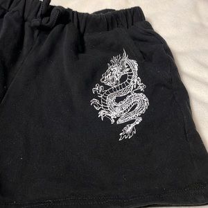 Girls black and white dragon shorts